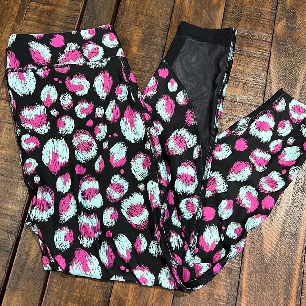 Youth large capris! EUC! Bright fun design!